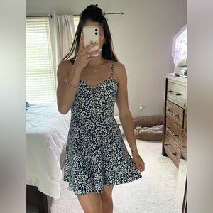 New Never Worn! V wire animal print cami dress